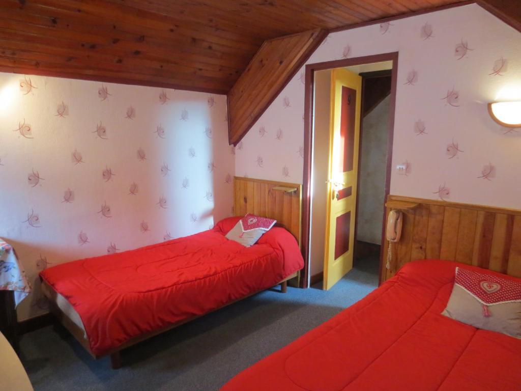Hotel Les Deux Cols Sainte-Marie-de-Campan Rum bild